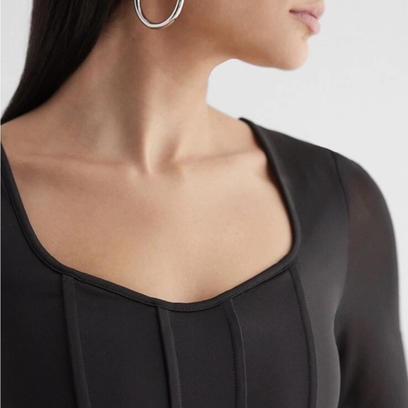 Express Black Fitted Crop Bodysuit - Picture 2 of 6